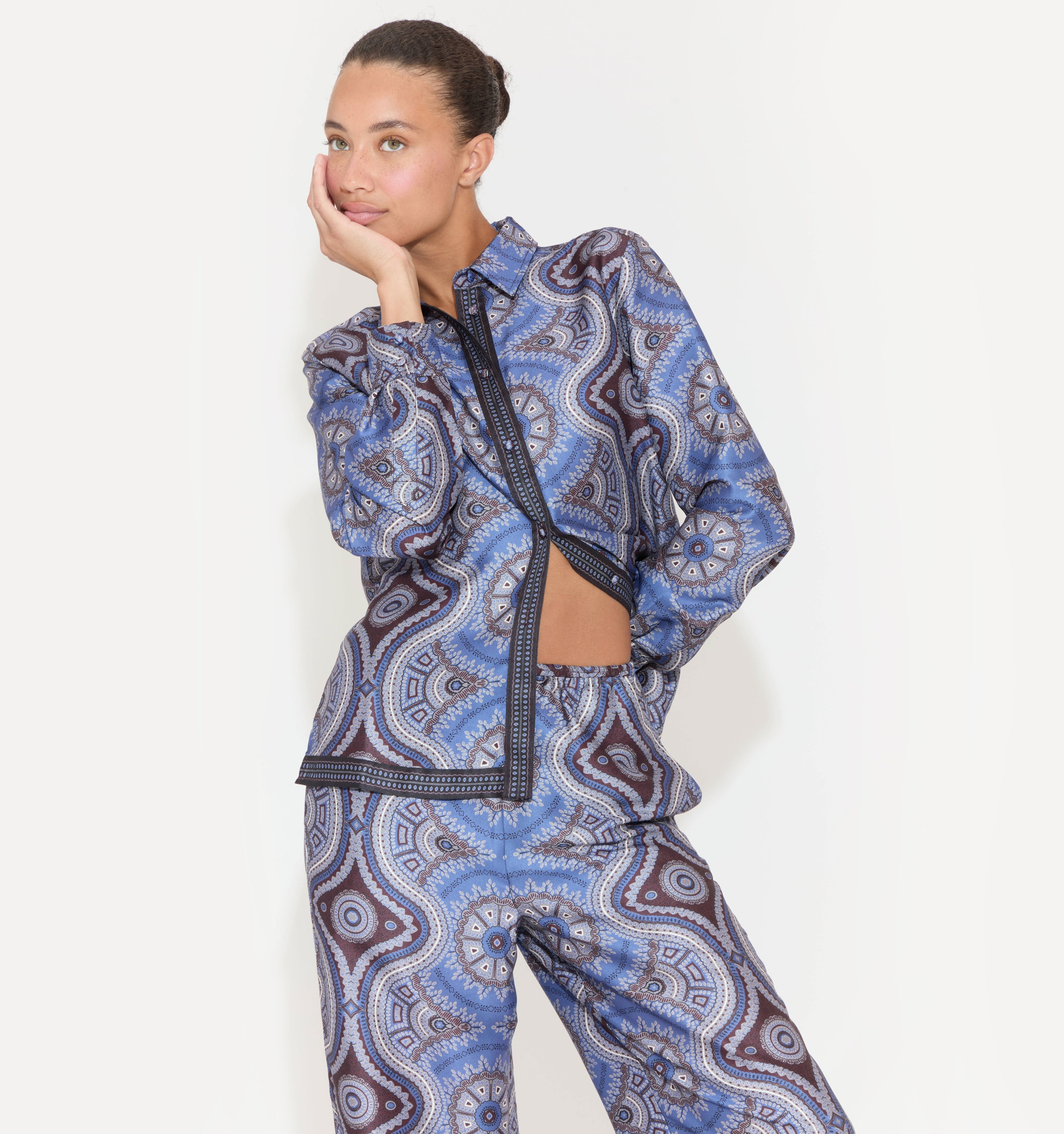 The Liv Top - Brown Cobalt Medallion