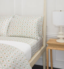 The Bed Set - Pastel Trellis