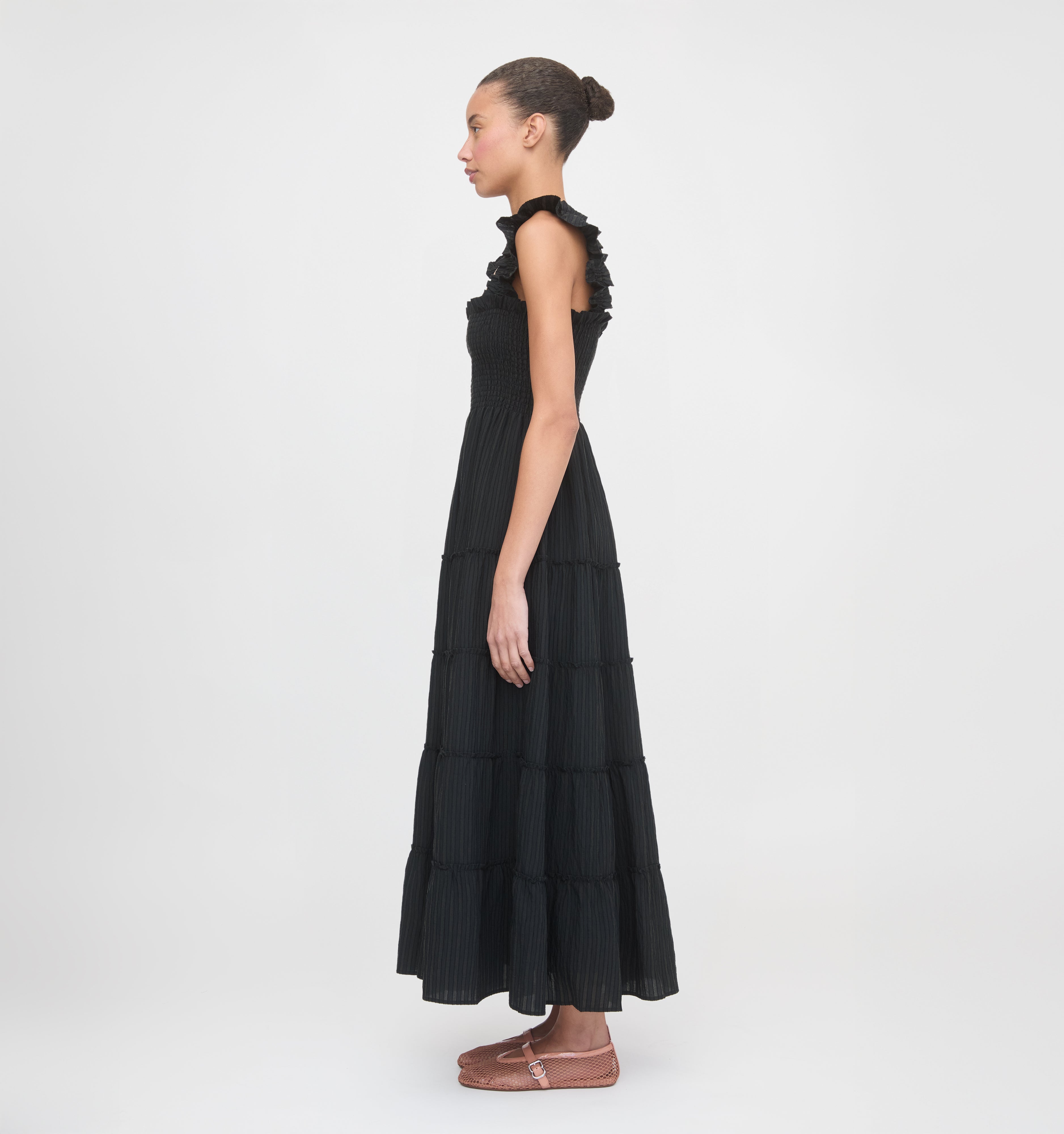 The Ellie Maxi Nap Dress - Black Tonal Seersucker