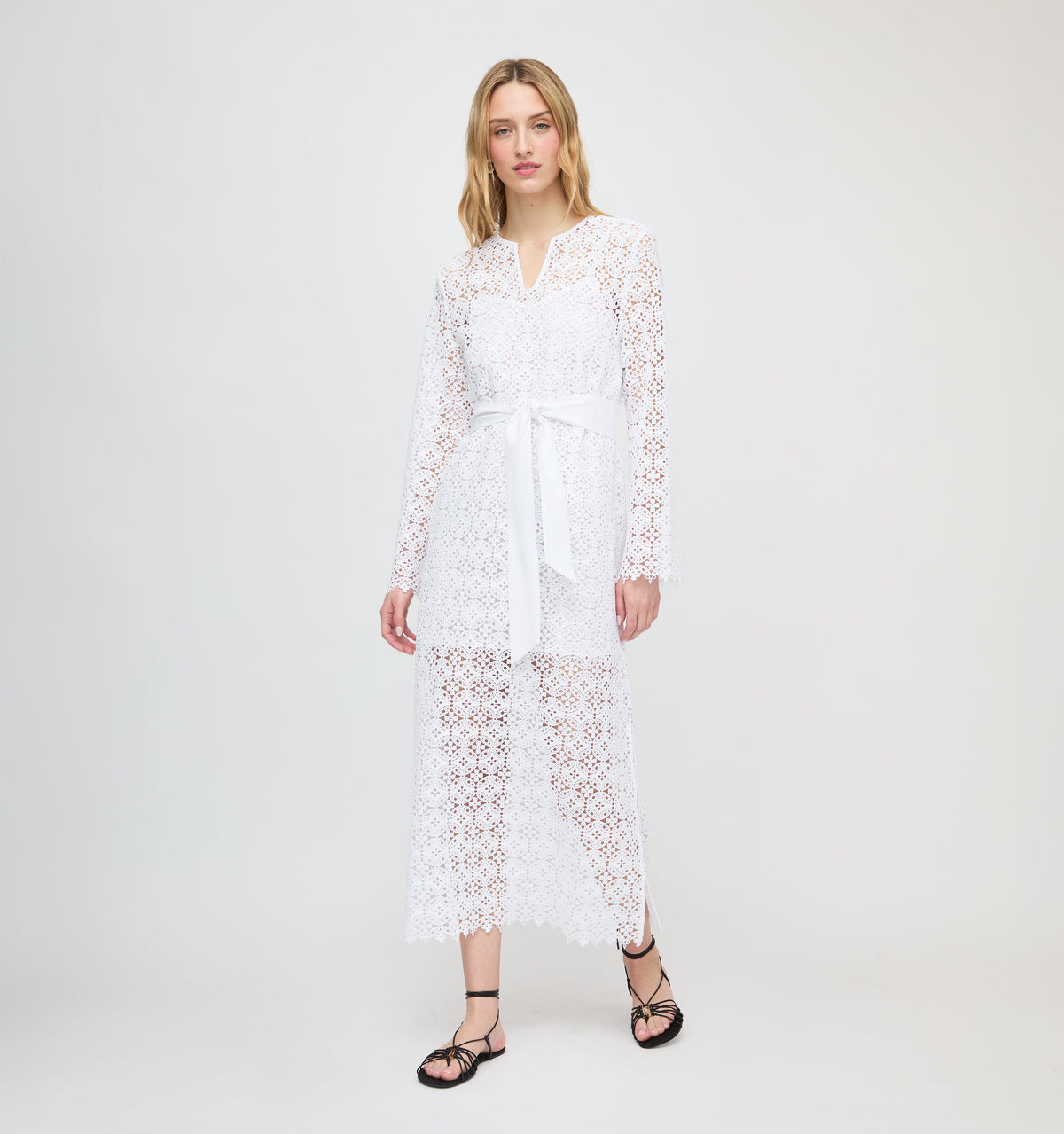 The Darinka Dress - White Medallion Lace