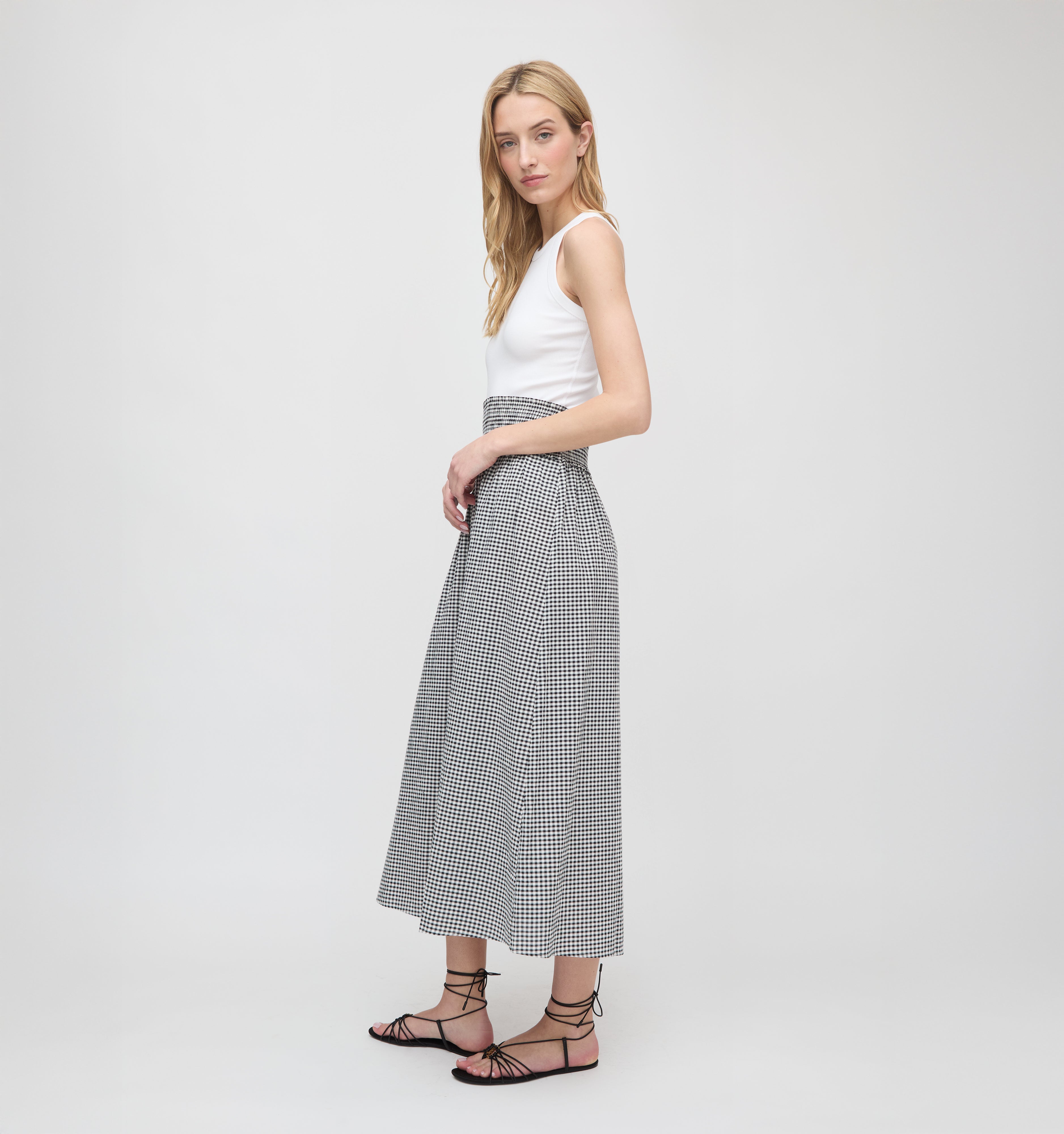 The Delphine Nap Skirt - Black/Sand Gingham