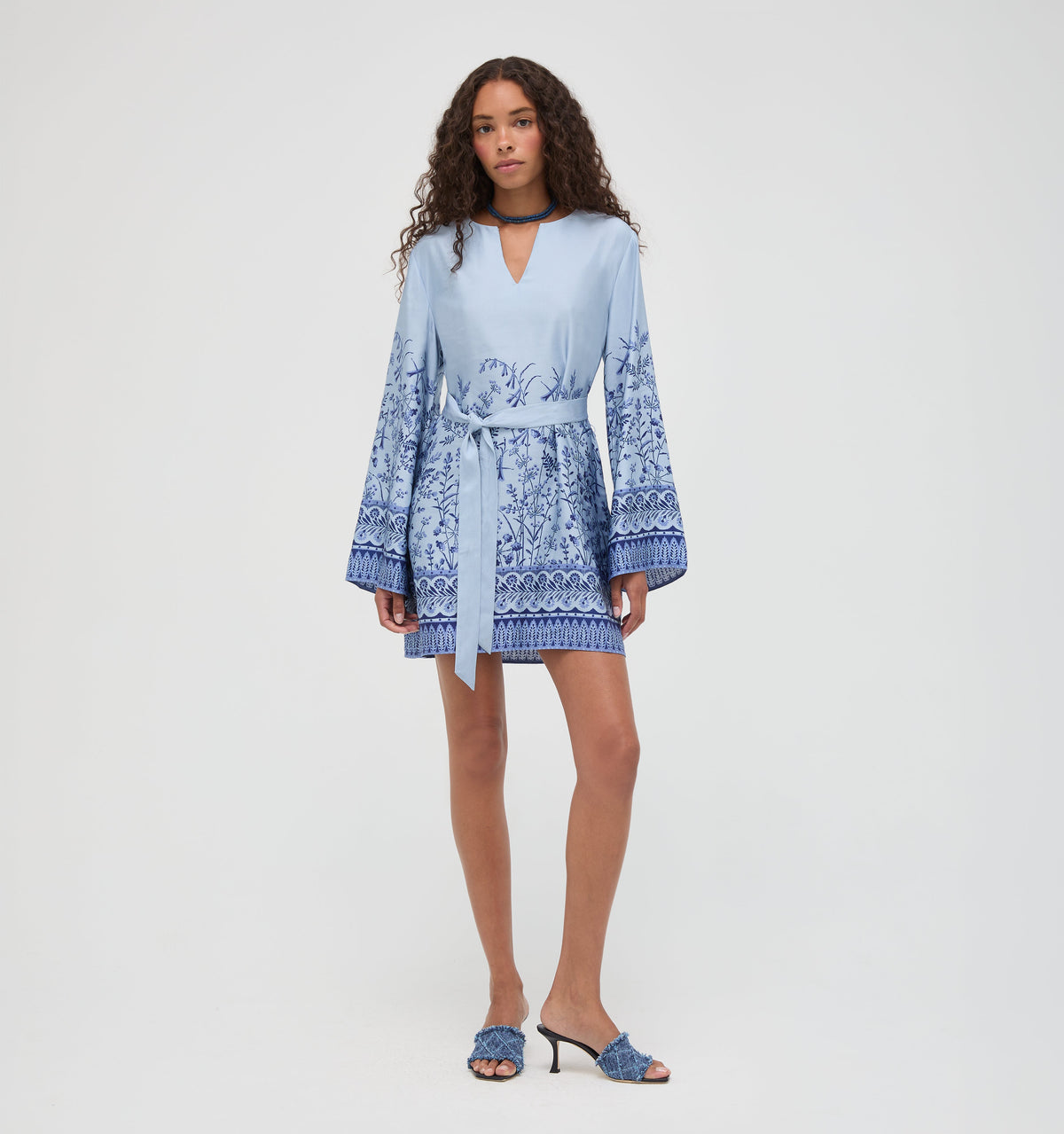 The Magnolia Tunic - Cornflower Wildflower Field