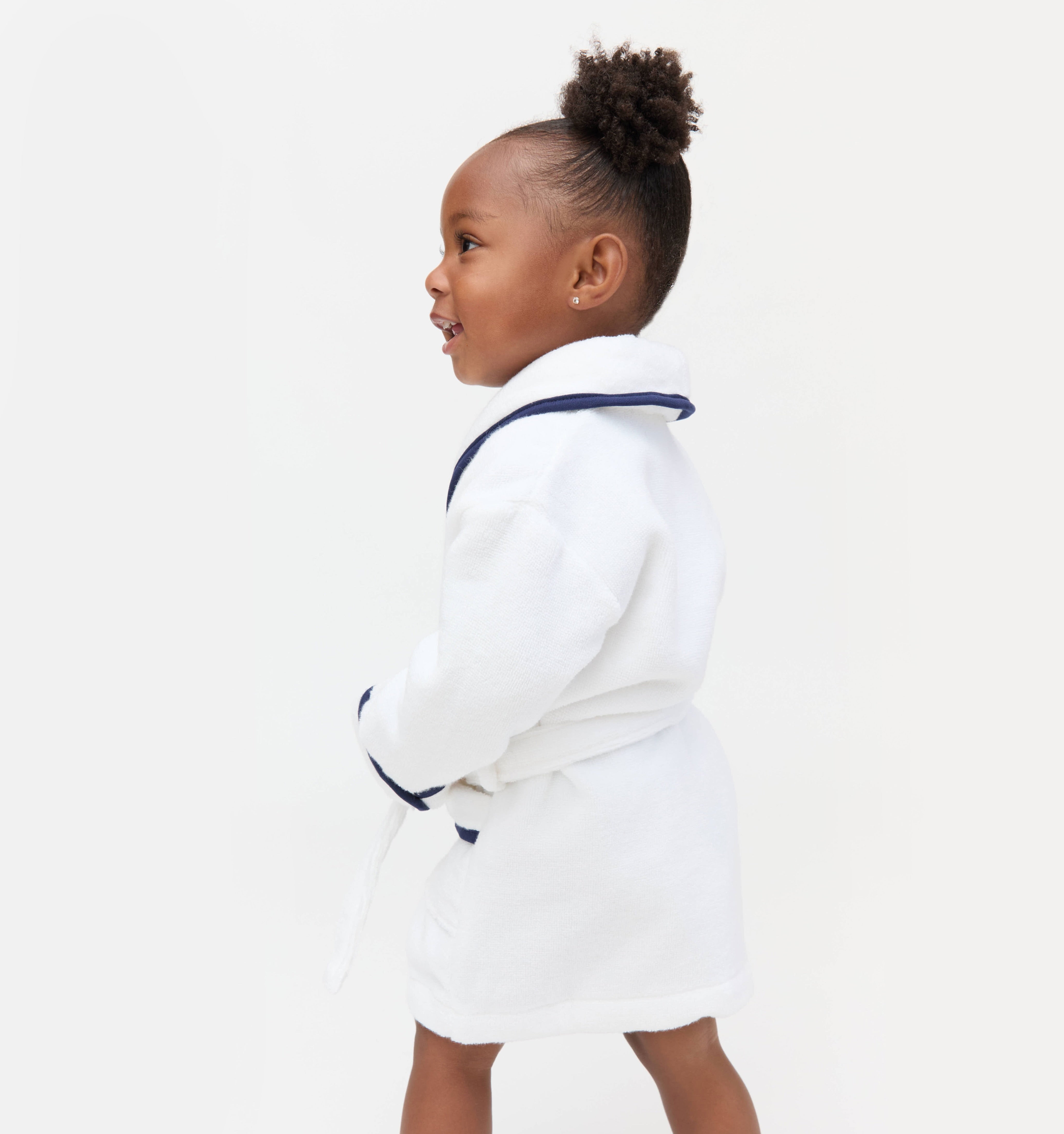 The Baby Hotel Robe - White/Navy